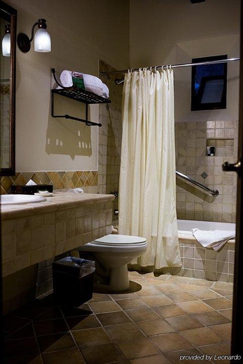 Casa Encantada By Porta Hotel